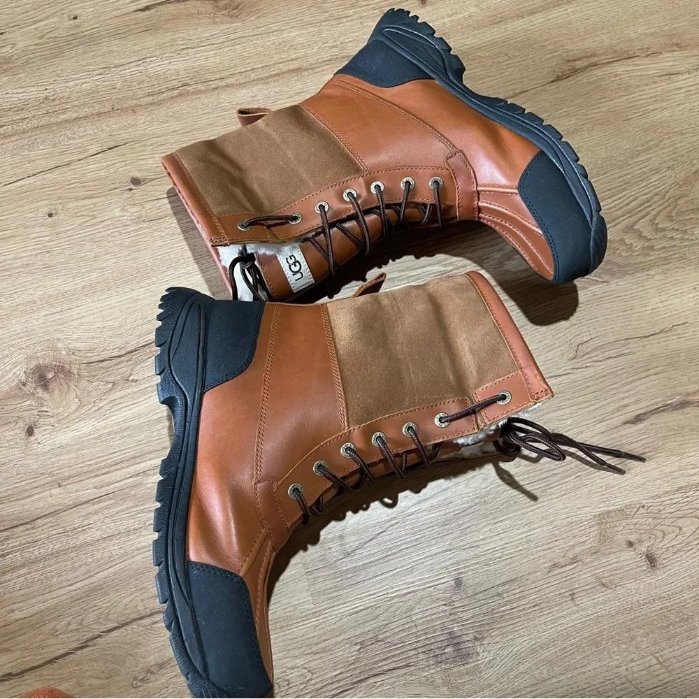 Mens UGG® Butte Boot - Tan/Brown/Black Size 9